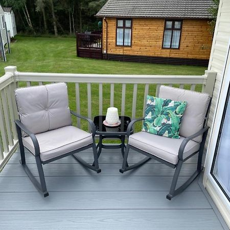 Lazy Bear Lodge Northumberland Swarland Exterior photo