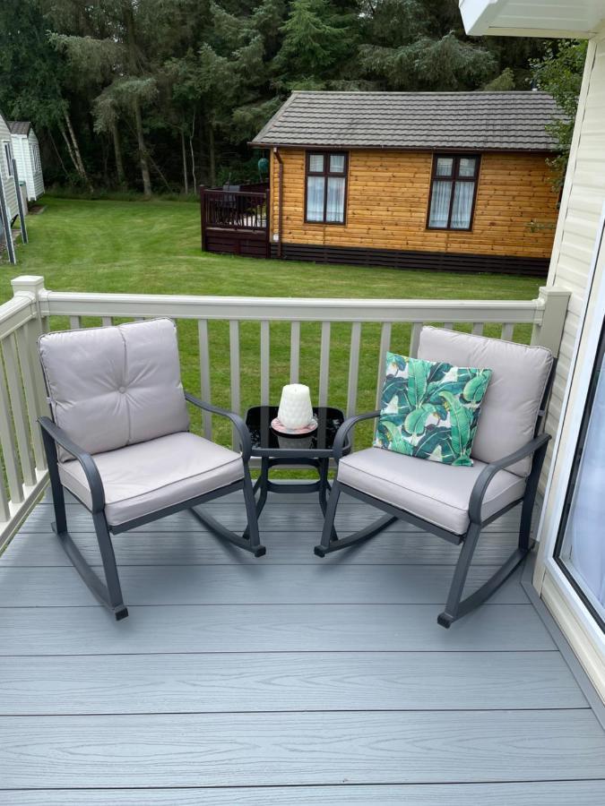 Lazy Bear Lodge Northumberland Swarland Exterior photo